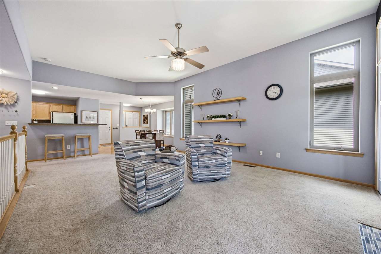 118 Broadmoor Lane Iowa City IA 52245