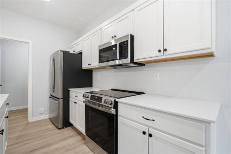 4428 Deer Creek Road Iowa City IA 52246