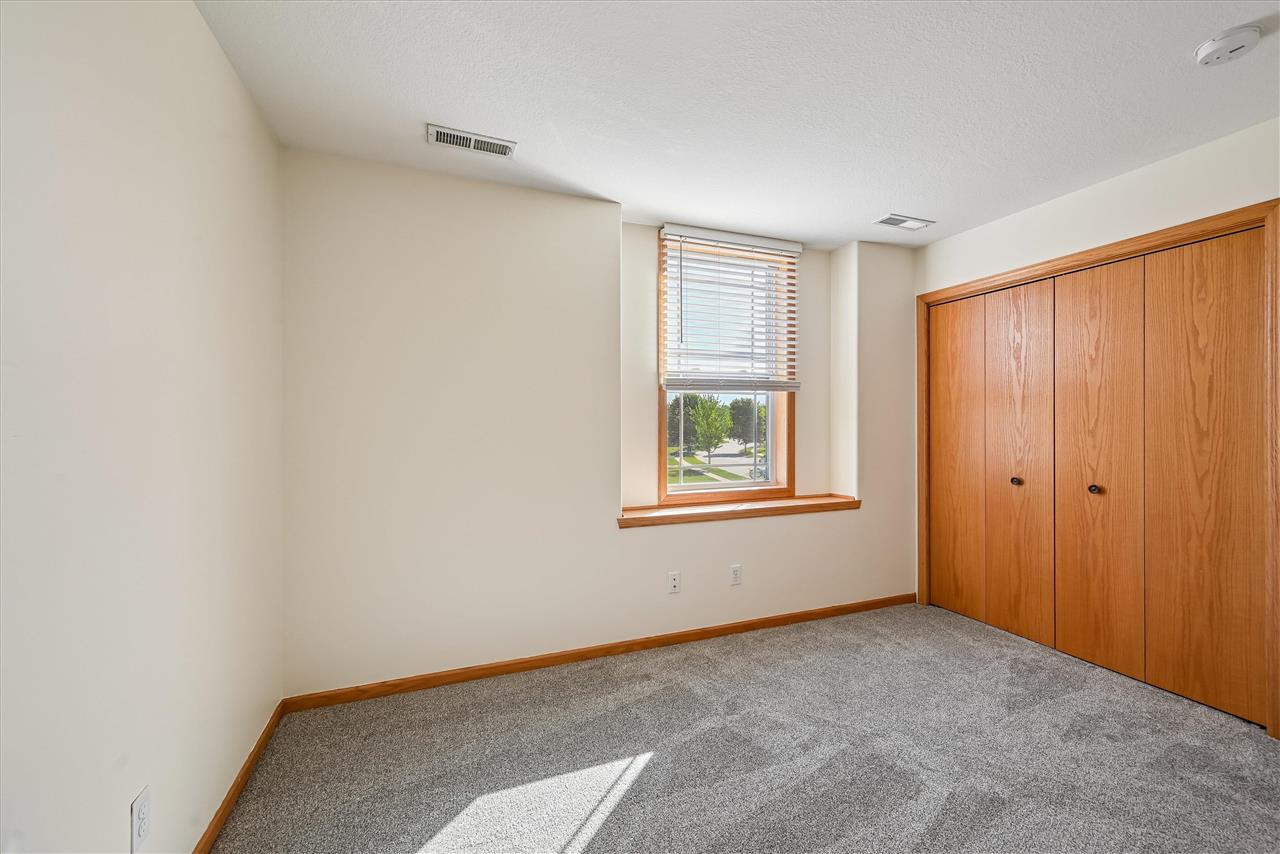 3740 SW 37th Avenue Cedar Rapids IA 52404