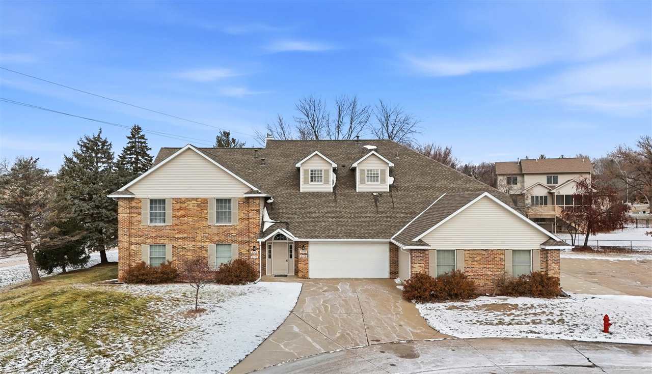 2382 Willowbrooke Lane Iowa City IA 52246