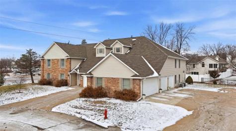 2382 Willowbrooke Lane Iowa City IA 52246