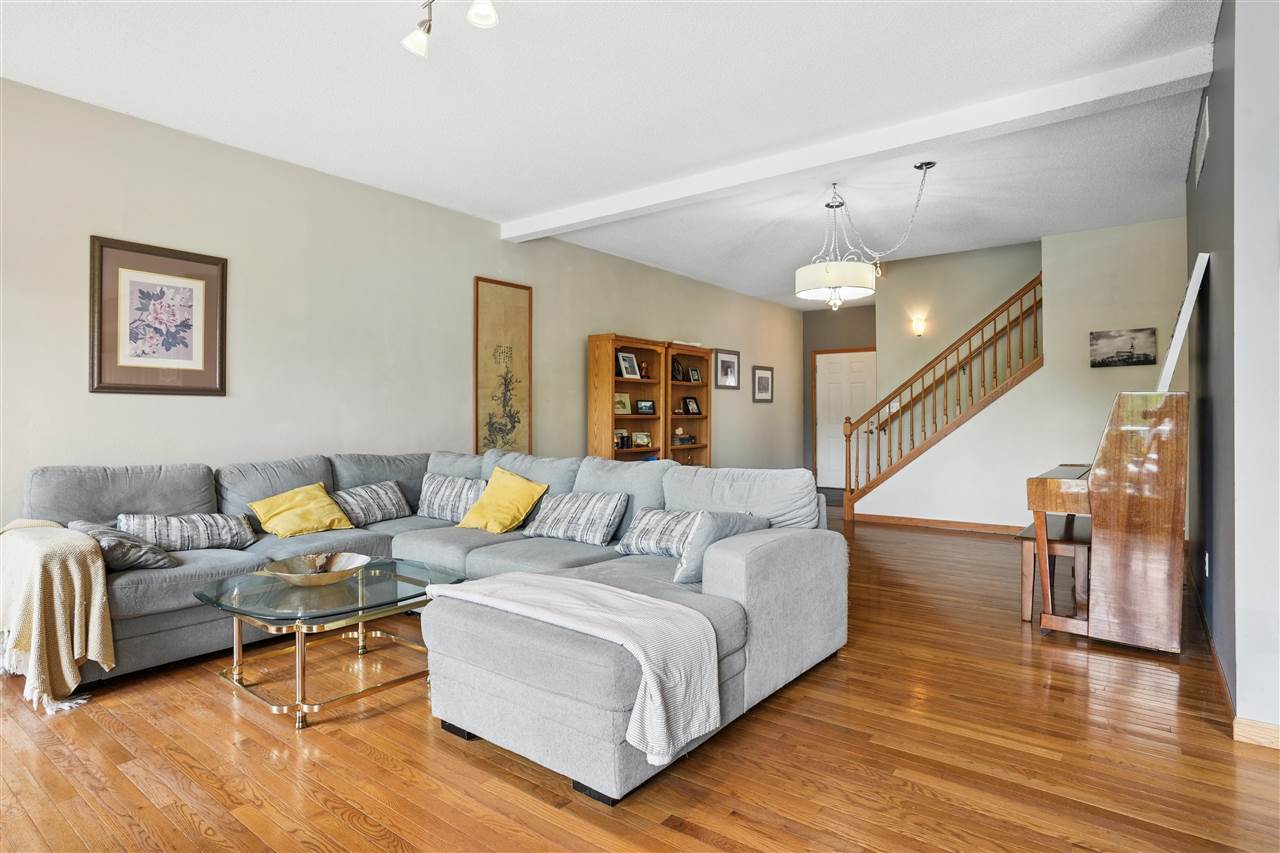 1342 Oxford Place Iowa City IA 52240