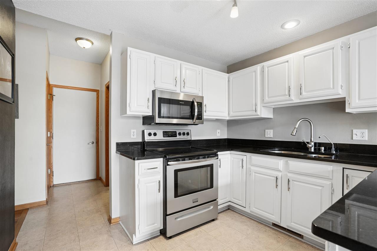 1342 Oxford Place Iowa City IA 52240