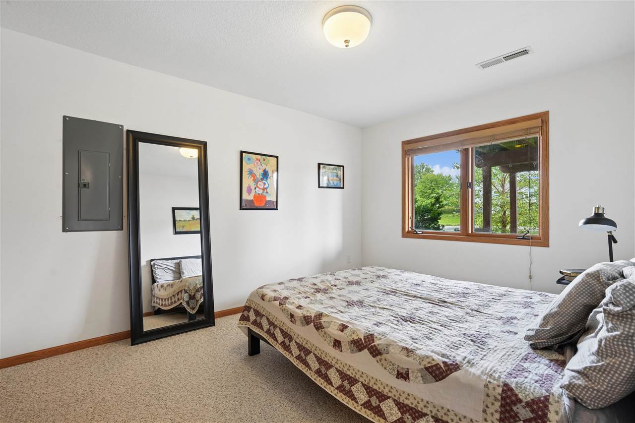 1342 Oxford Place Iowa City IA 52240
