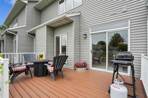 1342 Oxford Place Iowa City IA 52240