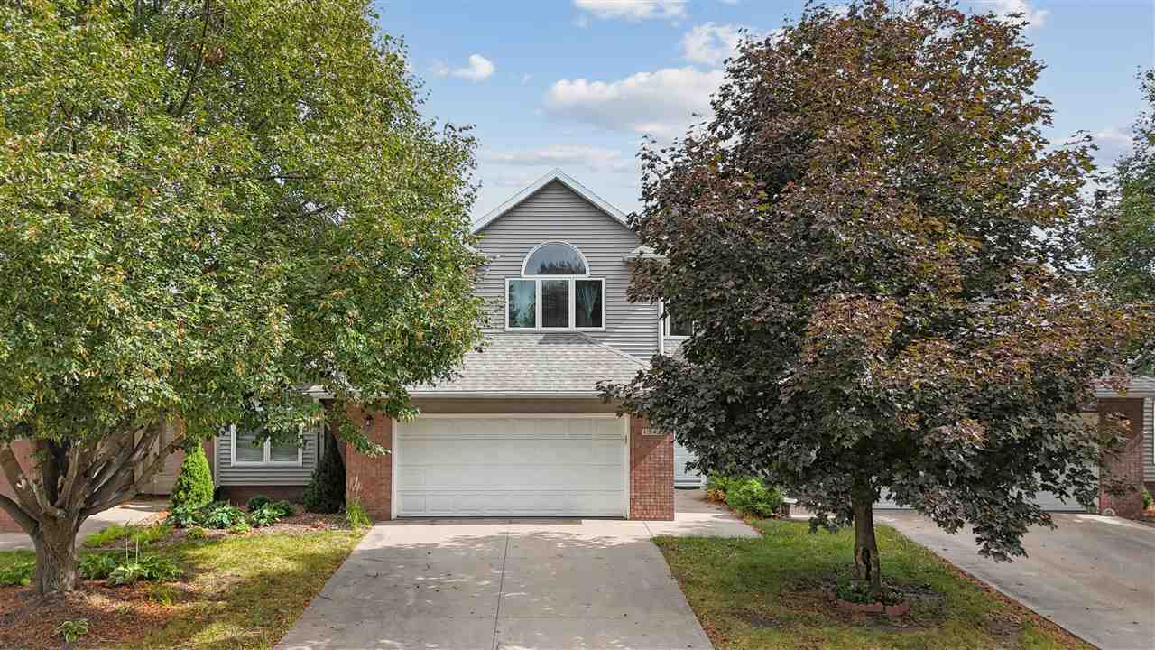 1342 Oxford Place Iowa City IA 52240