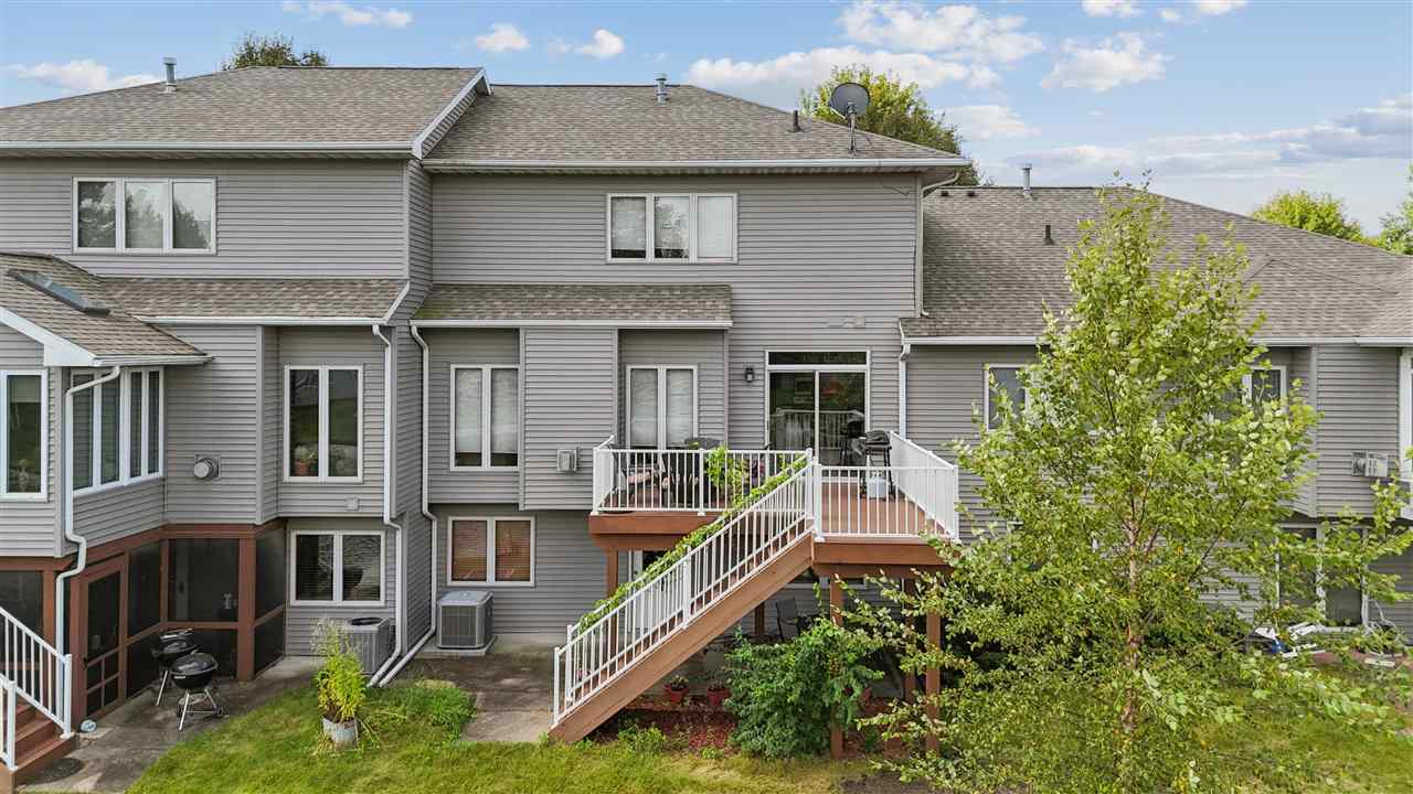 1342 Oxford Place Iowa City IA 52240
