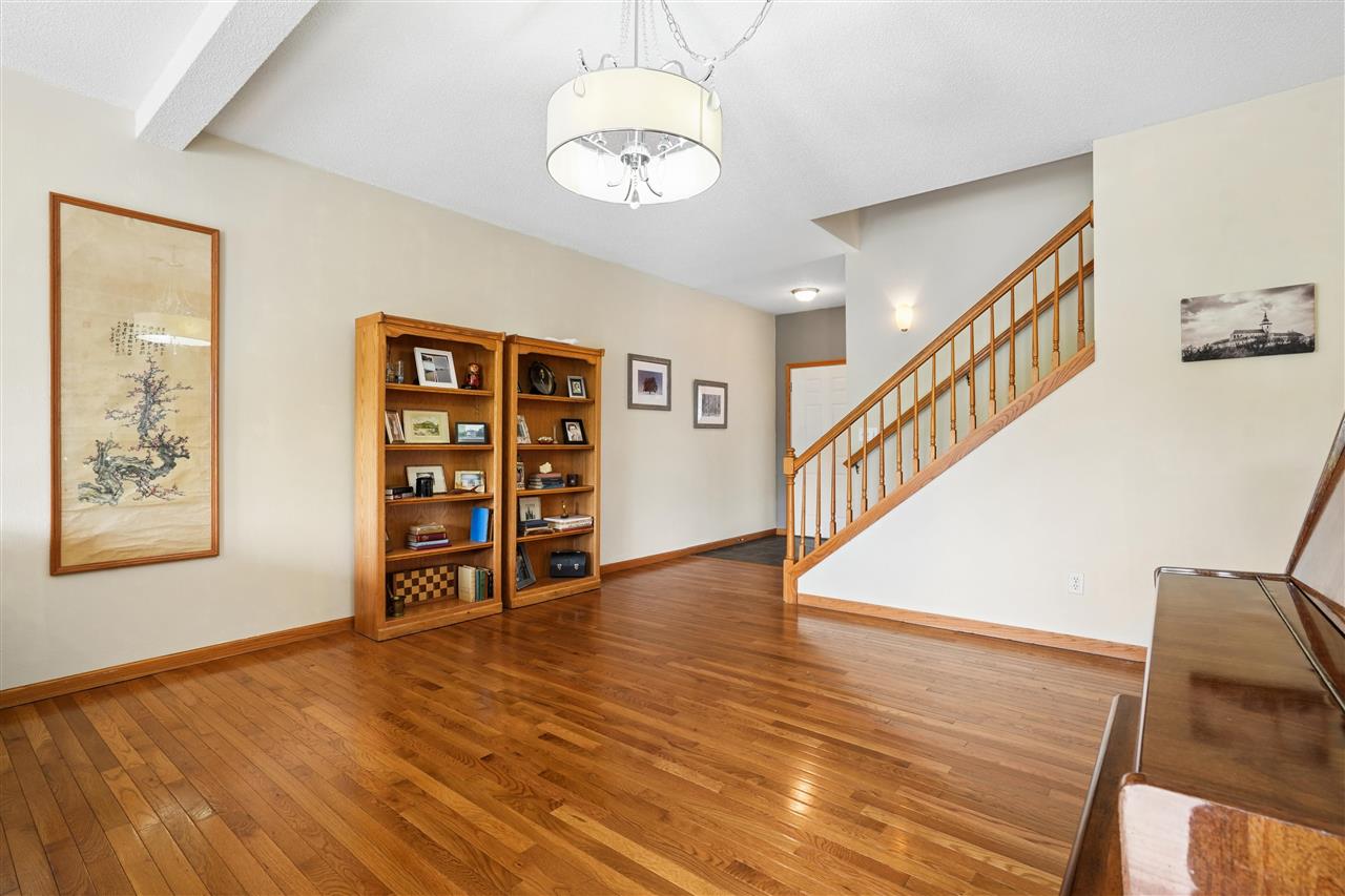 1342 Oxford Place Iowa City IA 52240