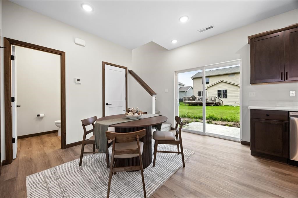 160 Bethany Loop SW Cedar Rapids IA 52404