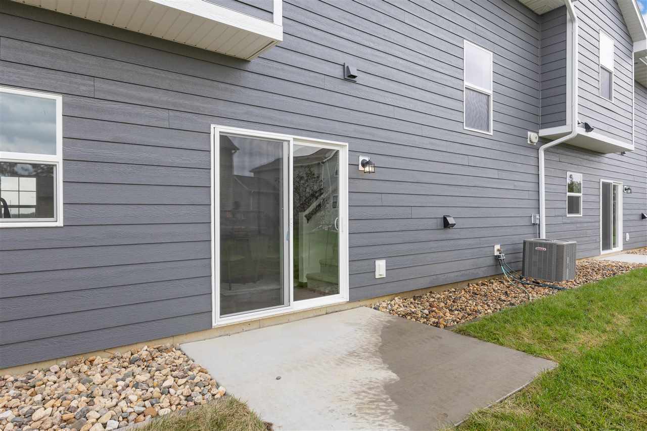 160 Bethany Loop SW Cedar Rapids IA 52404