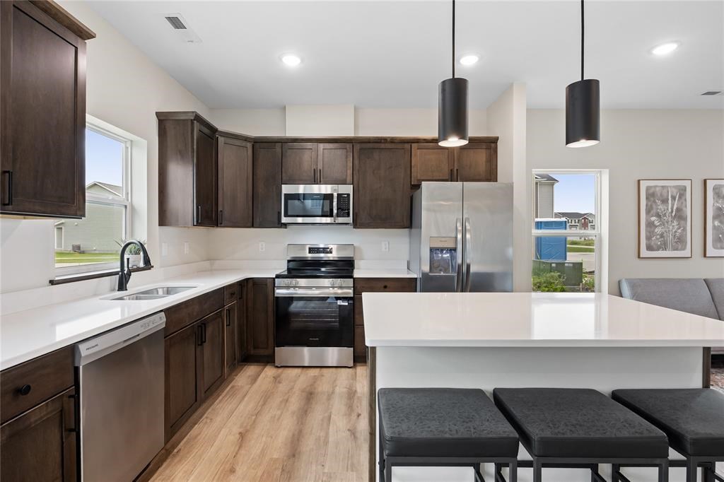 160 Bethany Loop SW Cedar Rapids IA 52404