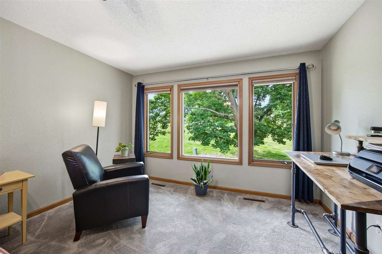 1726 Pikes Peak Court NE Cedar Rapids IA 52402