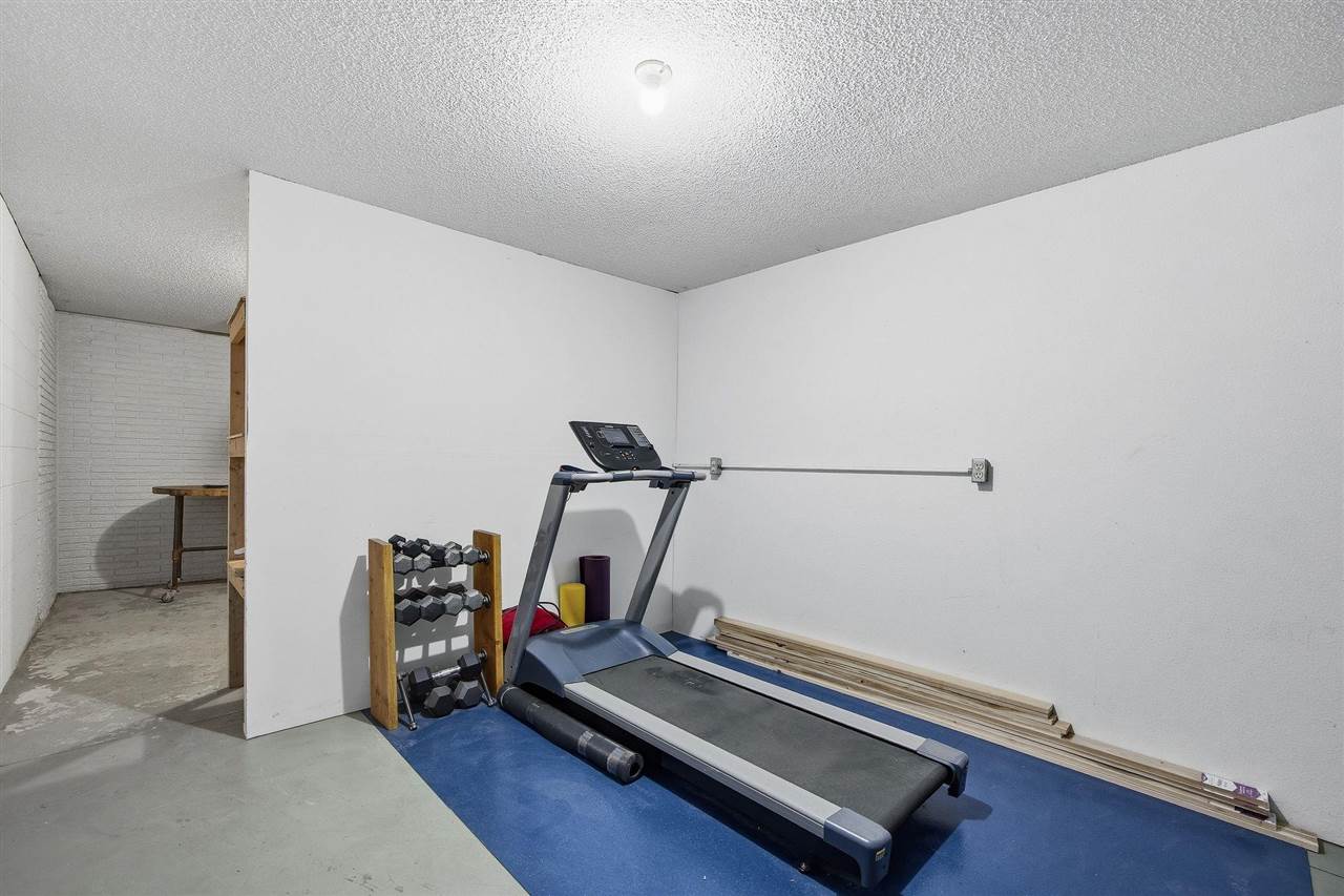 1726 Pikes Peak Court NE Cedar Rapids IA 52402