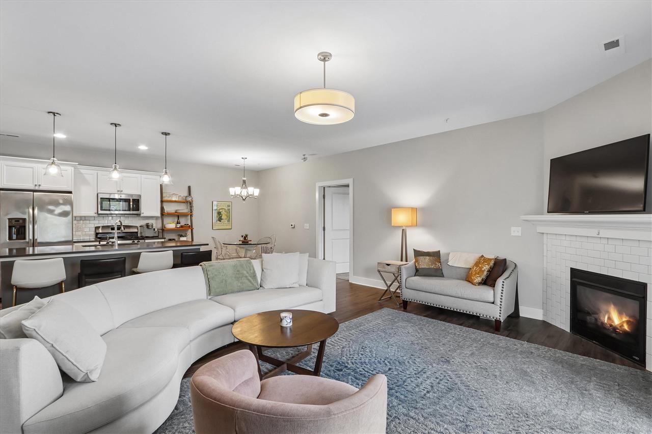 1144 Swisher Street Iowa City IA 52245