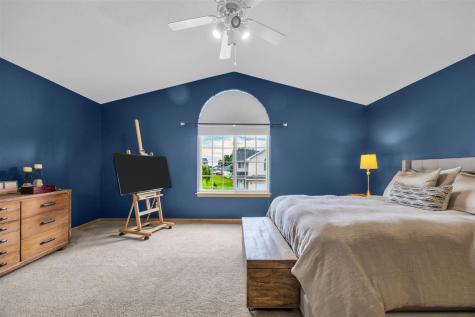3418 Stoneview Circle SW Cedar Rapids IA 52404
