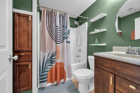 3418 Stoneview Circle SW Cedar Rapids IA 52404