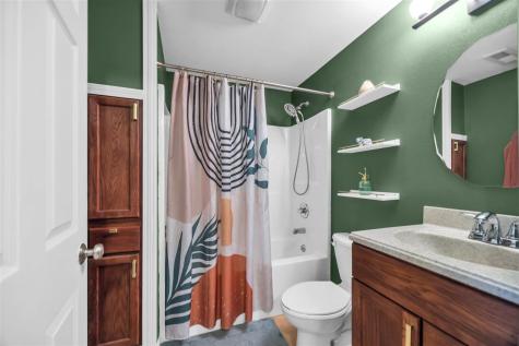 3418 Stoneview Circle SW Cedar Rapids IA 52404