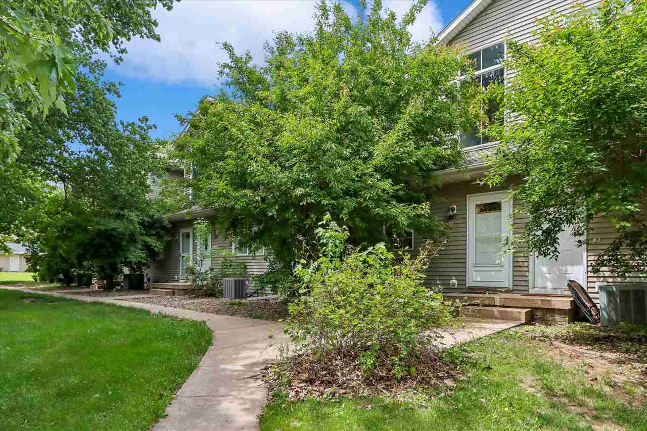 427 W Zeller Street North Liberty IA 51357