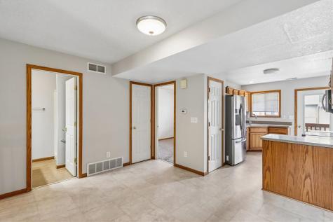 427 W Zeller Street North Liberty IA 51357