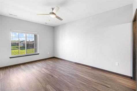 2877 Spring Rose Circle #106 Coralville IA 52241