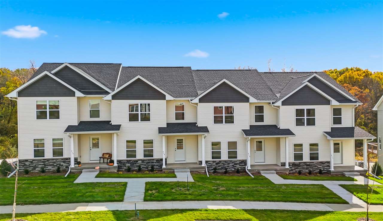 715 E Foster Road Iowa City IA 52245