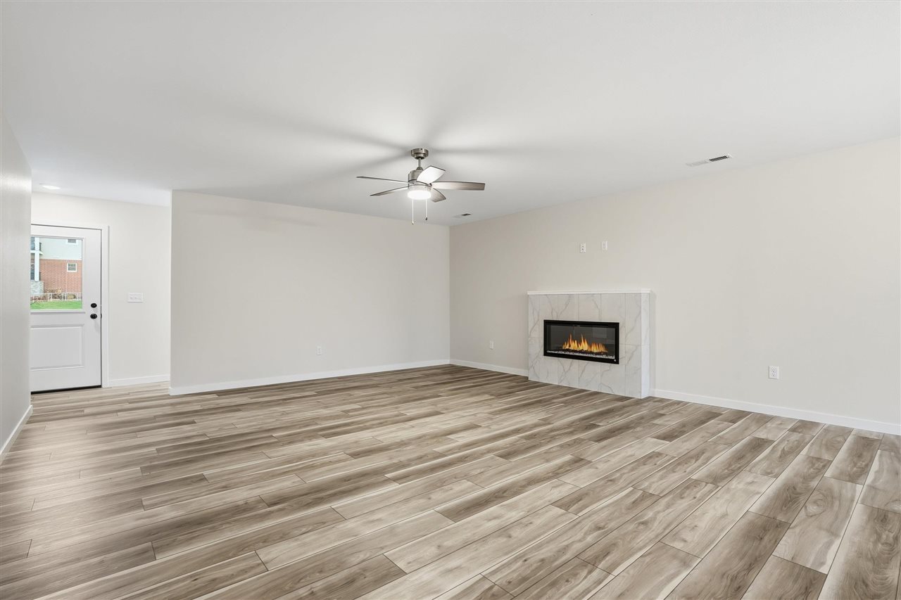715 E Foster Road Iowa City IA 52245