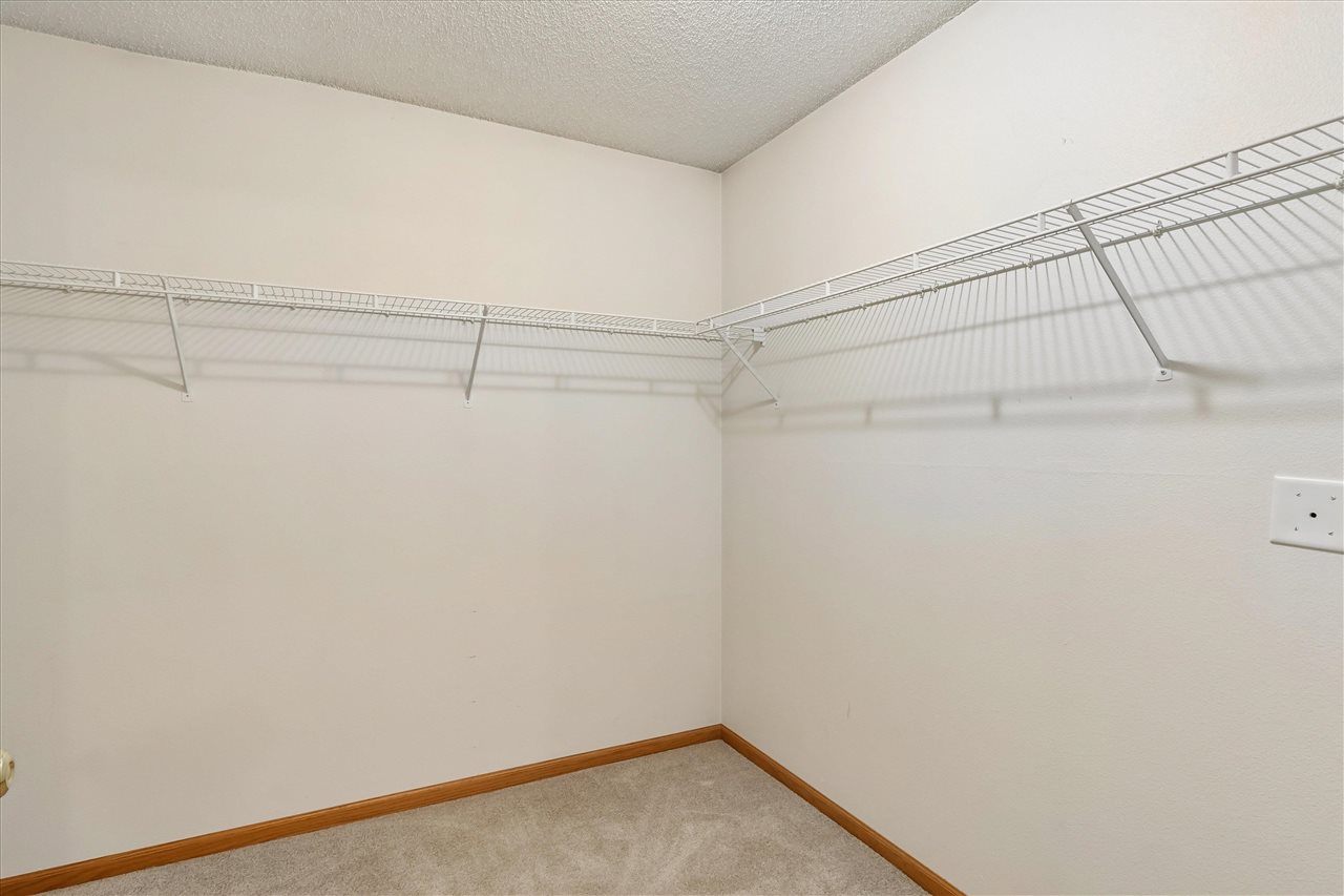 2592 Cascade Lane Iowa City IA 52246