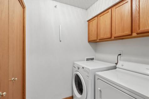 2592 Cascade Lane Iowa City IA 52246