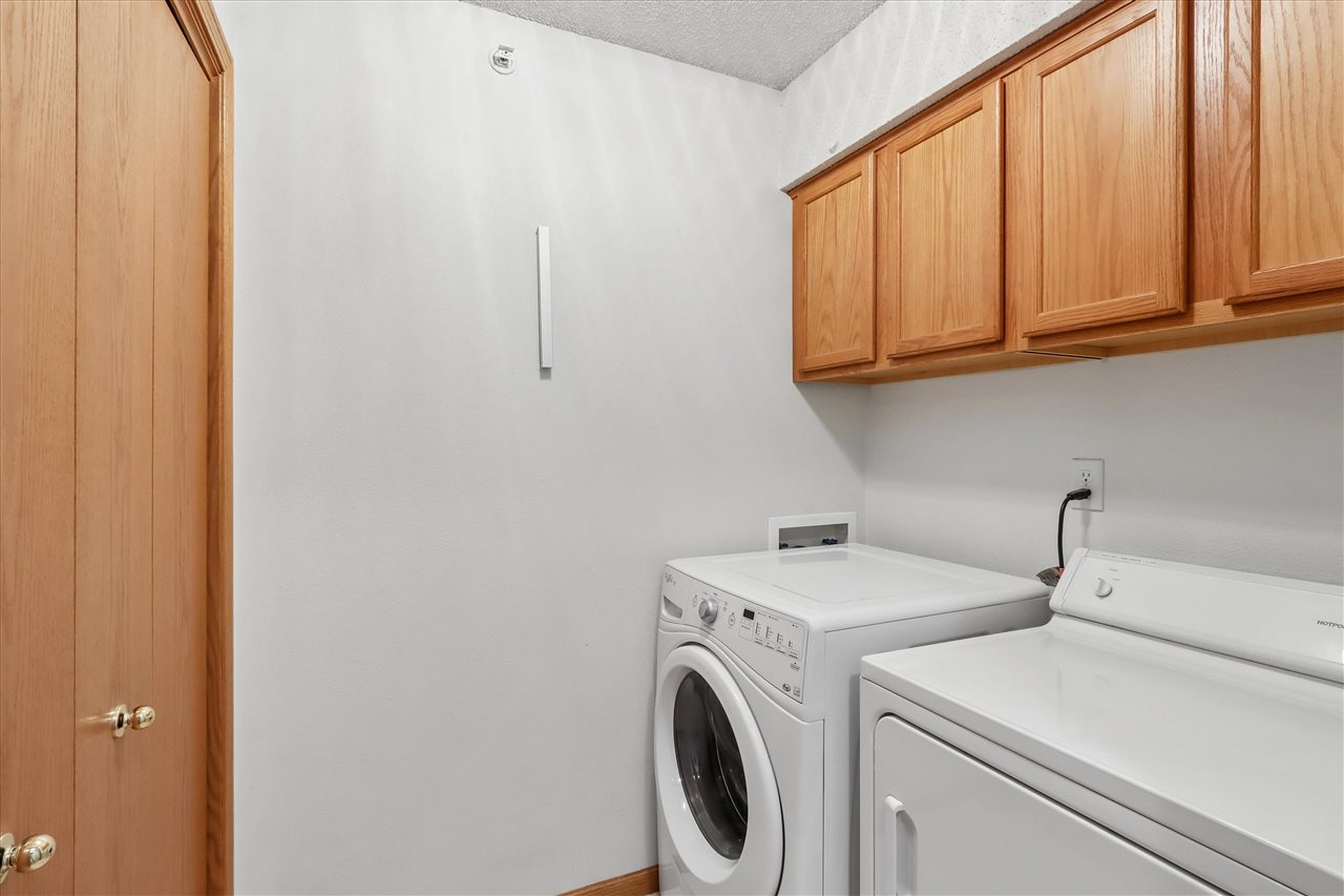 2592 Cascade Lane Iowa City IA 52246