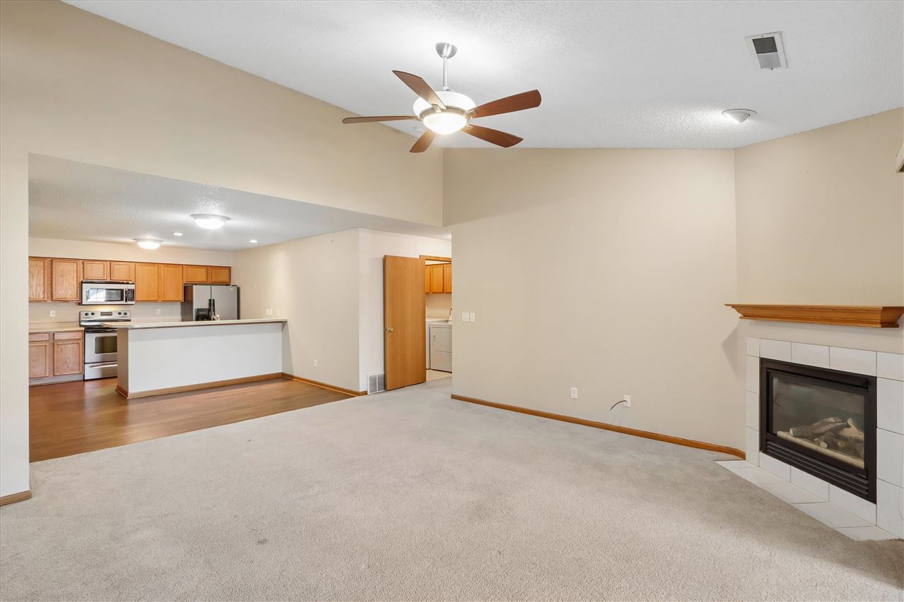 2592 Cascade Lane Iowa City IA 52246