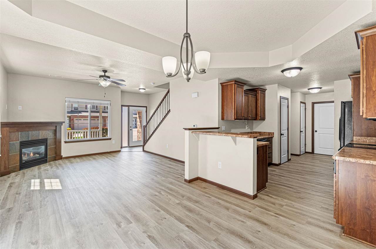 1538 Burr Drive North Liberty IA 52317