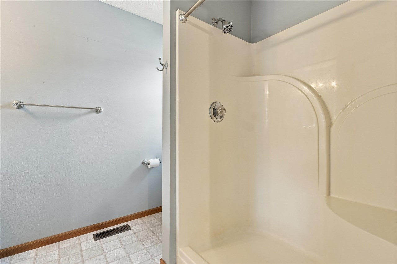 266 Copeland Lane North Liberty IA 52317