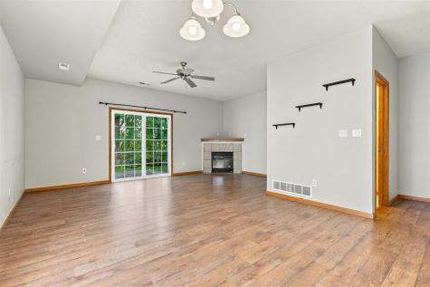 266 Copeland Lane North Liberty IA 52317