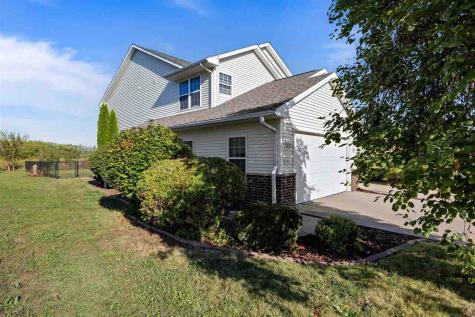 55 Thistle Court Iowa City IA 52240
