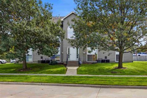 146 Elm Ridge Drive North Liberty IA 52317
