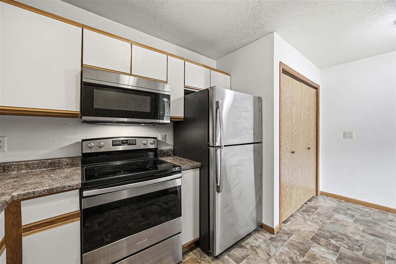 146 Elm Ridge Drive North Liberty IA 52317