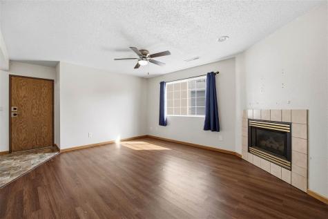 146 Elm Ridge Drive North Liberty IA 52317