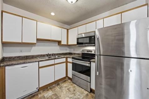 146 Elm Ridge Drive North Liberty IA 52317