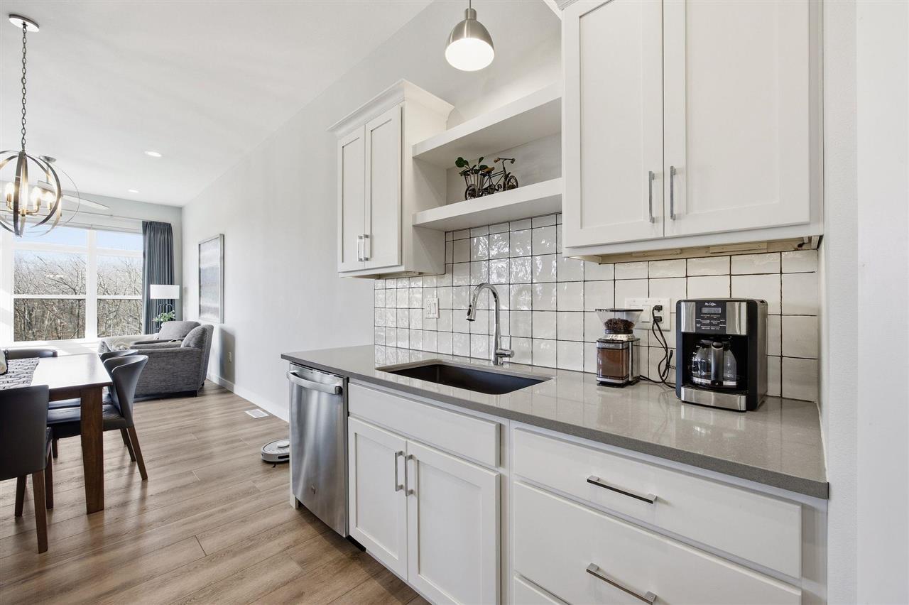 1003 Dubs Drive Iowa City IA 52246