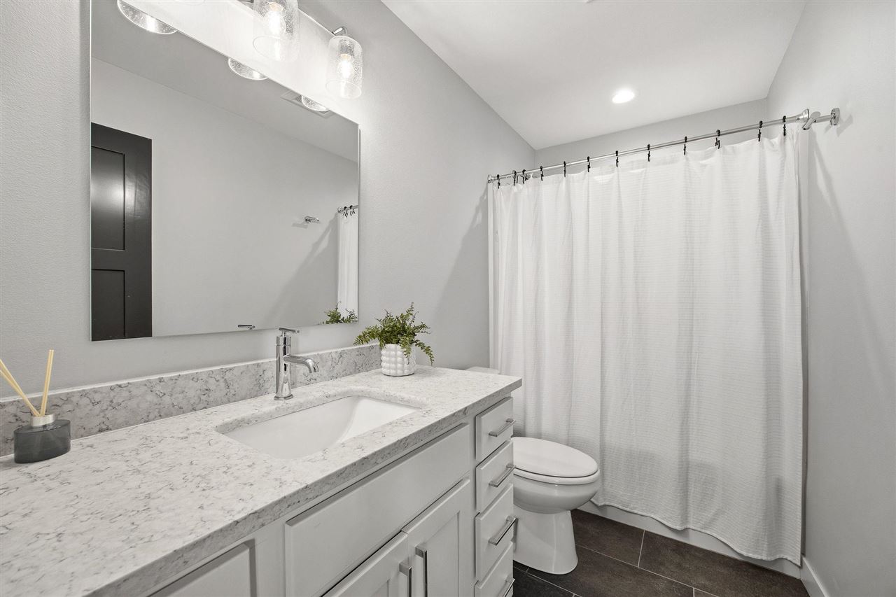 1003 Dubs Drive Iowa City IA 52246