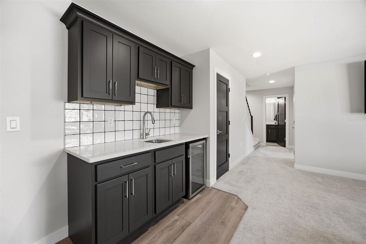 1003 Dubs Drive Iowa City IA 52246