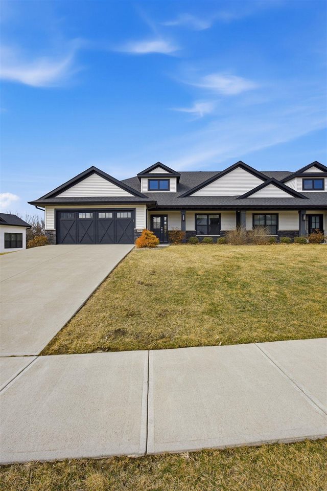 1003 Dubs Drive Iowa City IA 52246