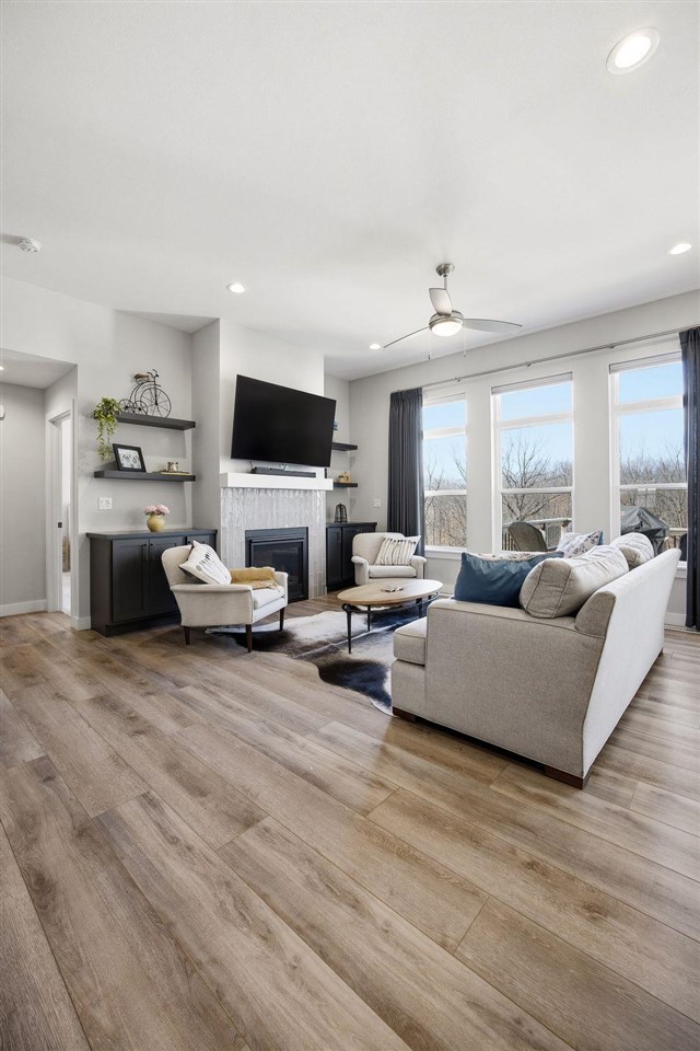 1003 Dubs Drive Iowa City IA 52246