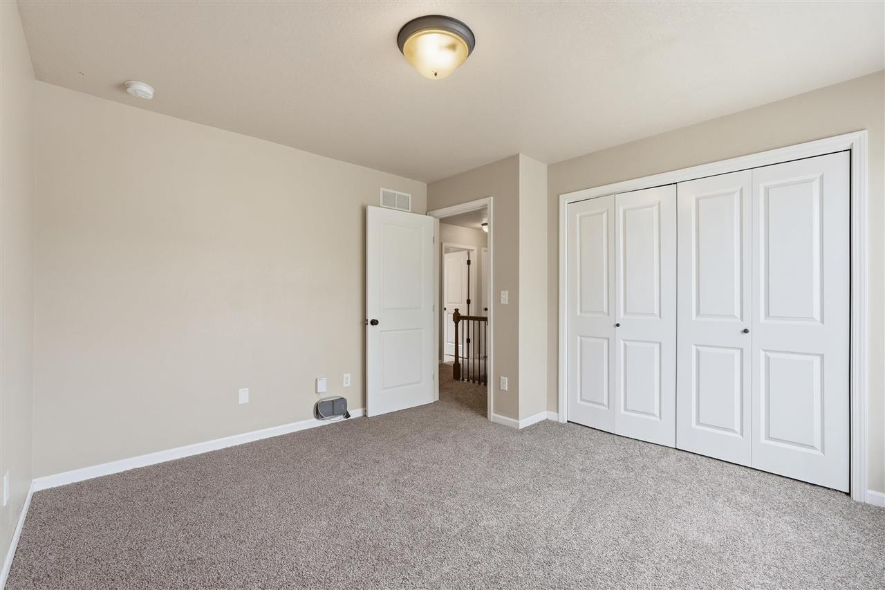 1694 Burr Drive North Liberty IA 52317