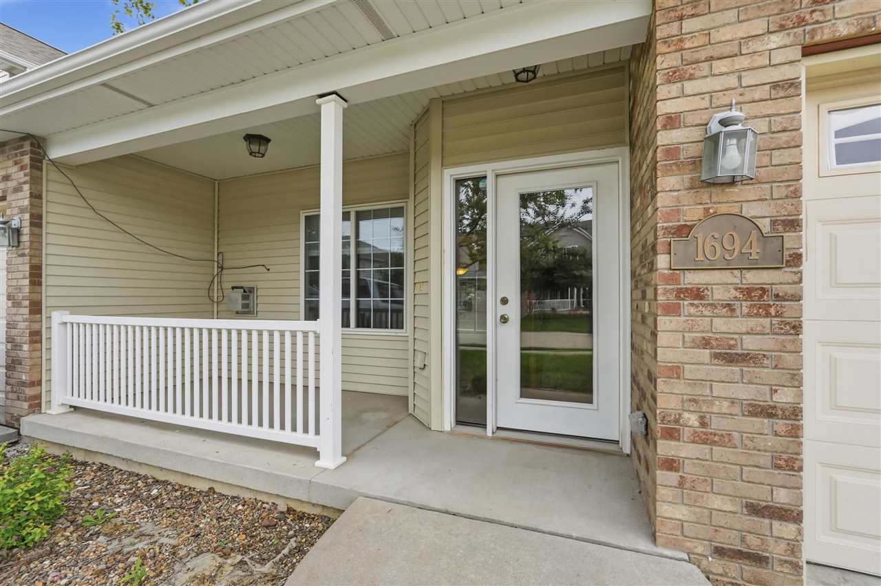 1694 Burr Drive North Liberty IA 52317