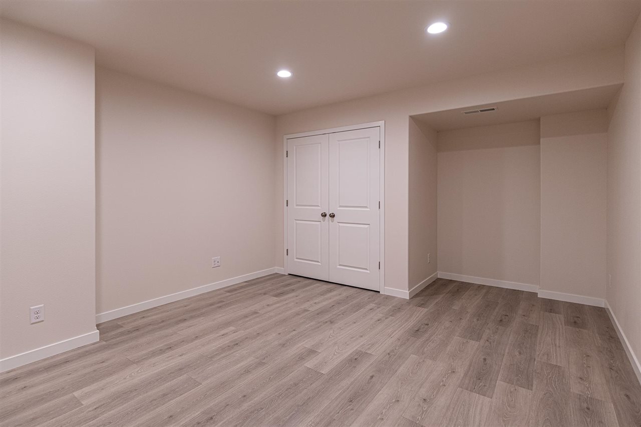 211 5th Street Coralville IA 52241