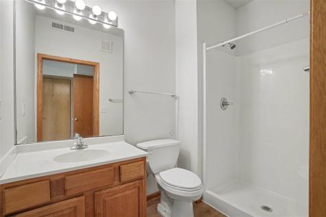 80 Circle Drive North Liberty IA 52317