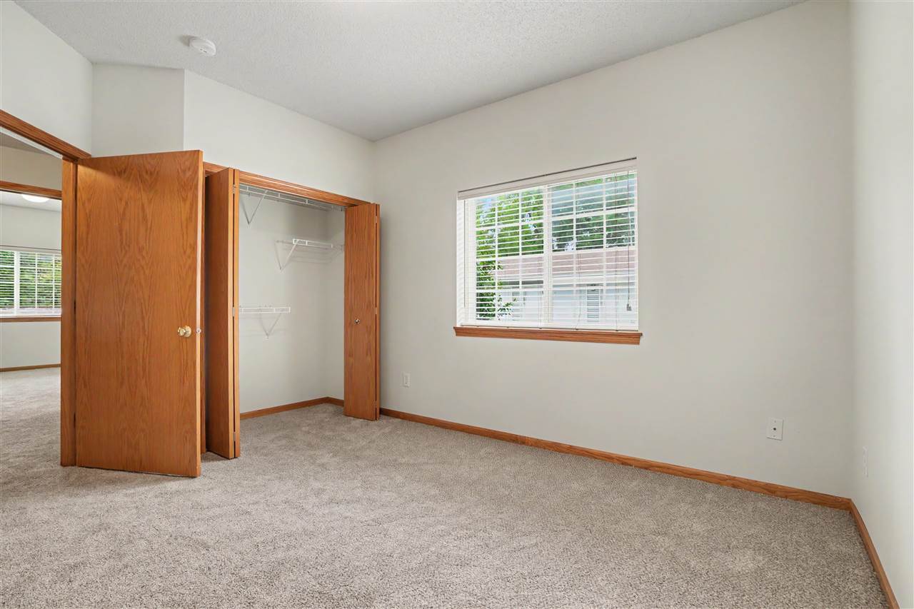 80 Circle Drive North Liberty IA 52317
