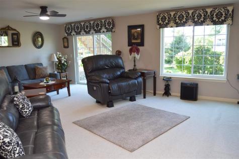 6326 Quail Ridge Drive SW Cedar Rapids IA 52404