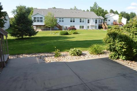 6326 Quail Ridge Drive SW Cedar Rapids IA 52404